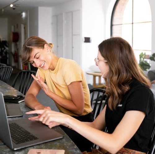 Donne e lavoro: la parità di genere in azienda in Italia è ancora lontana