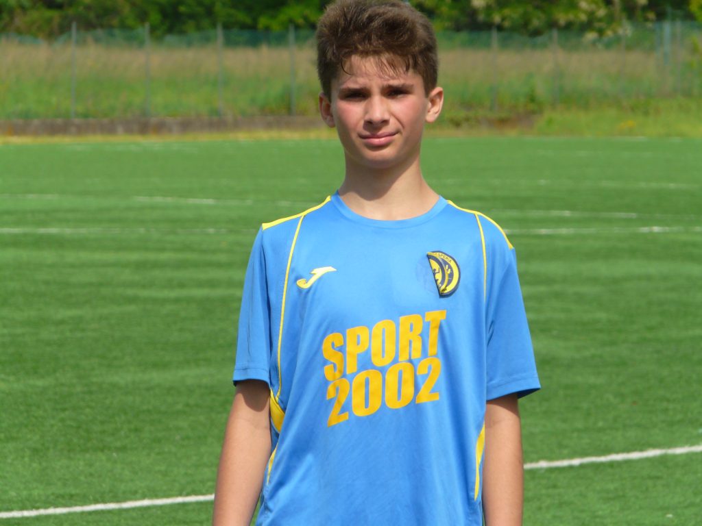 Il calciatore dell'Asd Esperia Nicolò Vacchelli