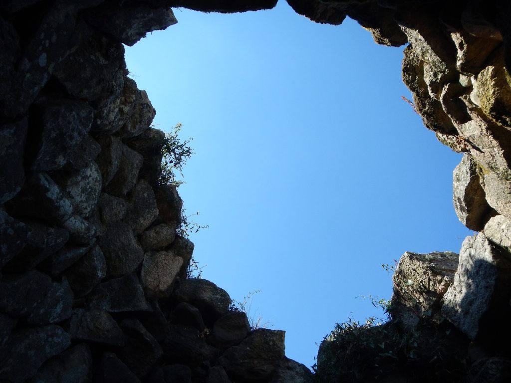 NURAGHI