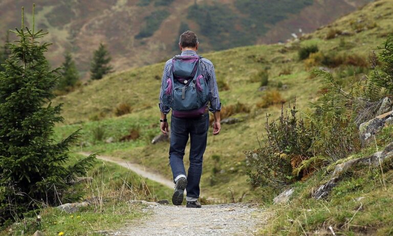 Montagna, sui sentieri da ‘seniores’, cresce lo slancio degli over 65