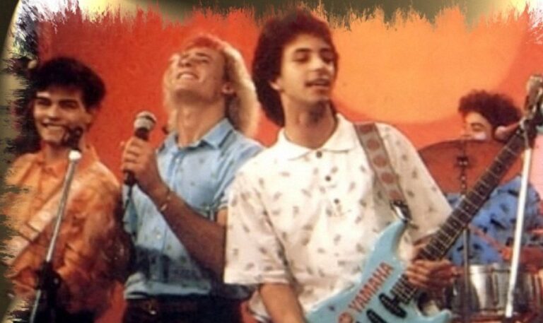 FENOMENO KISS ME LICIA (13)