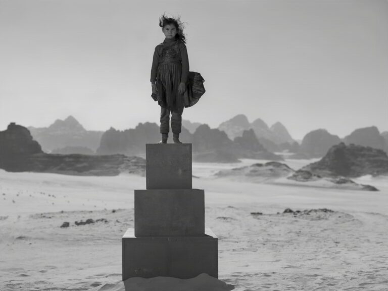 Nick Brandt, The Day May Break. La luce alla fine del giorno