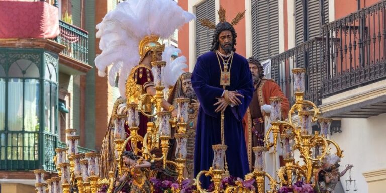 La Pasqua nel mondo: tra riti e curiosità