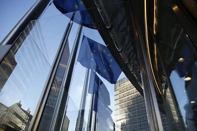 Patto di Stabilità, dalla Commissione Ue via libera a flessibilità sull’energia
