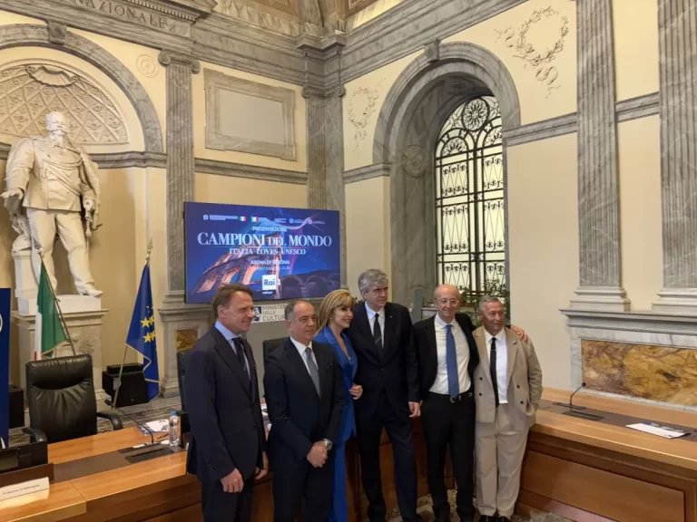 All’Arena di Verona “Campioni del mondo – Italia loves Unesco” con 100 delegati