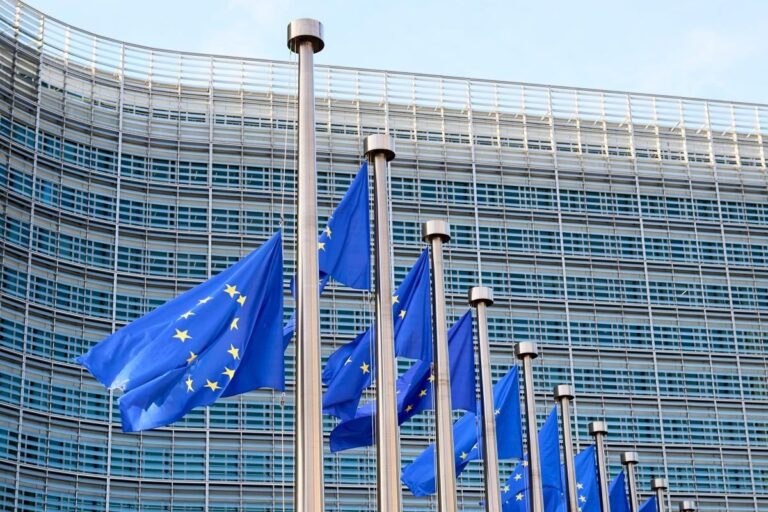 Ue, ultimo giorno consultazione su tabacco e nicotina: in 70.000 si sono espressi