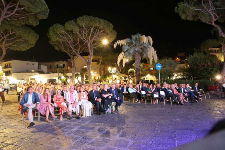 Premio Ischia, serata conclusiva con grandi nomi stampa internazionale e italiana